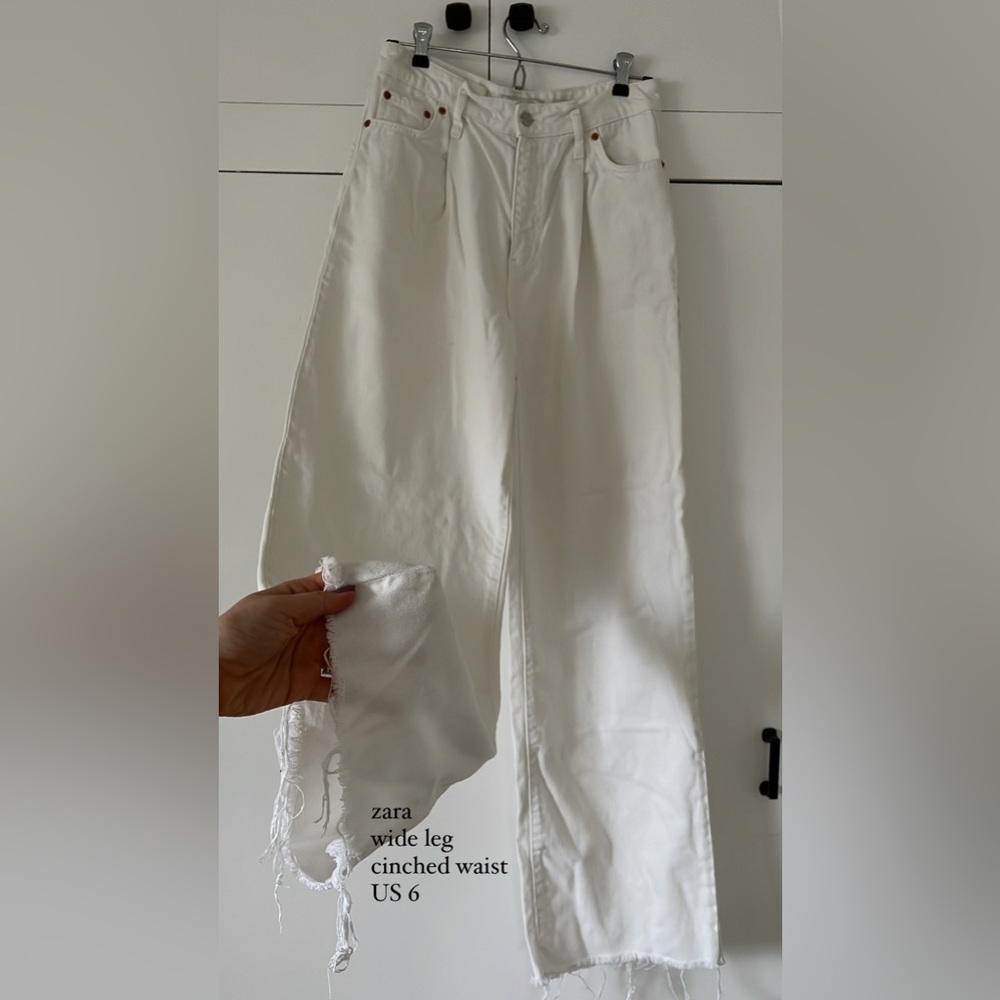 Zara Denim, wide leg, white denim, size 6 (fit like 28)